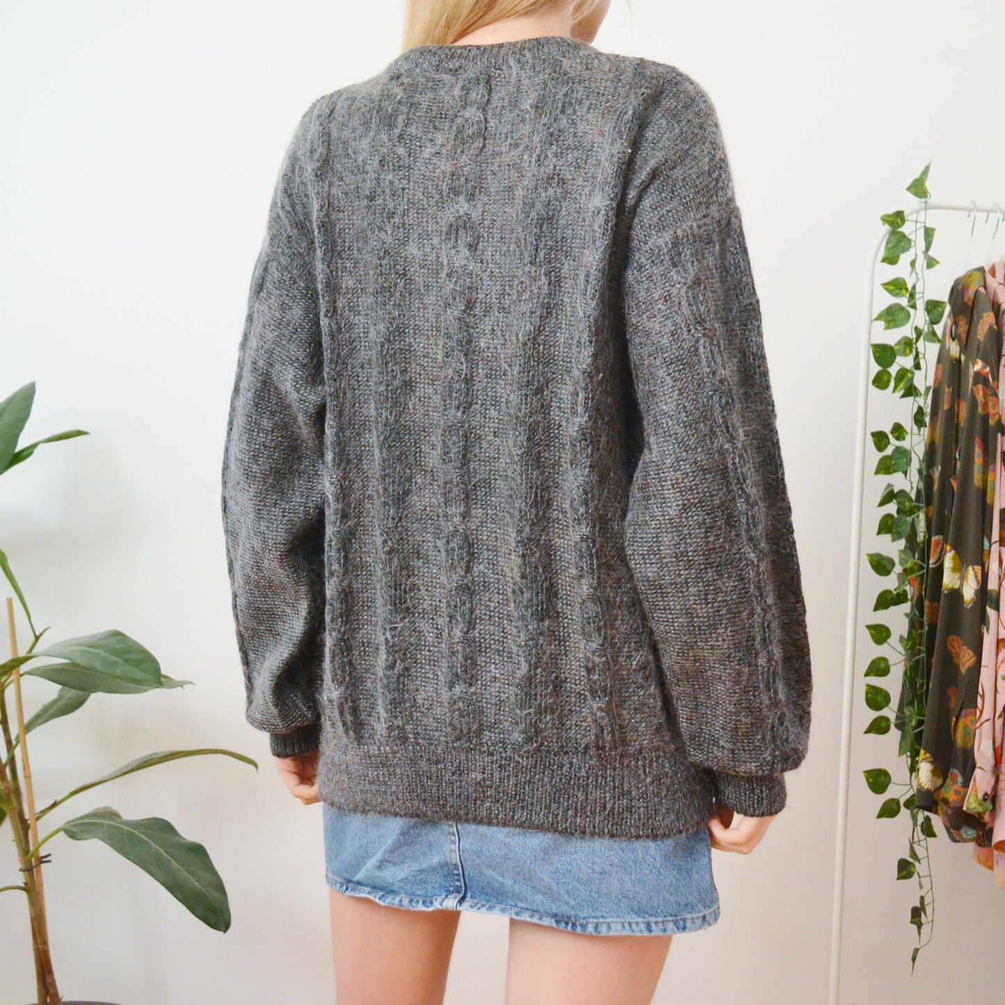 Grey jumper XL