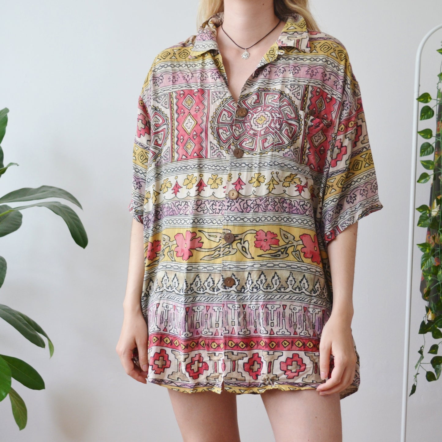 Geometric shirt XL