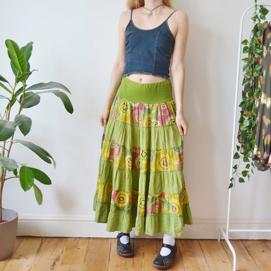 Green skirt M/L
