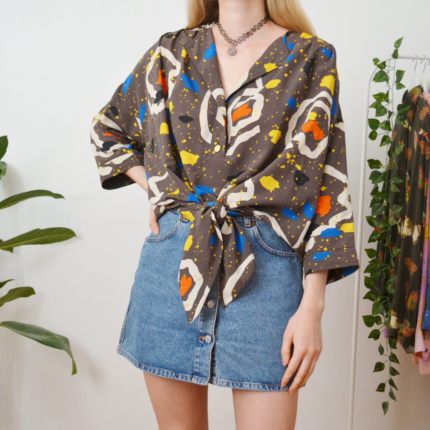Abstract blouse 2XL
