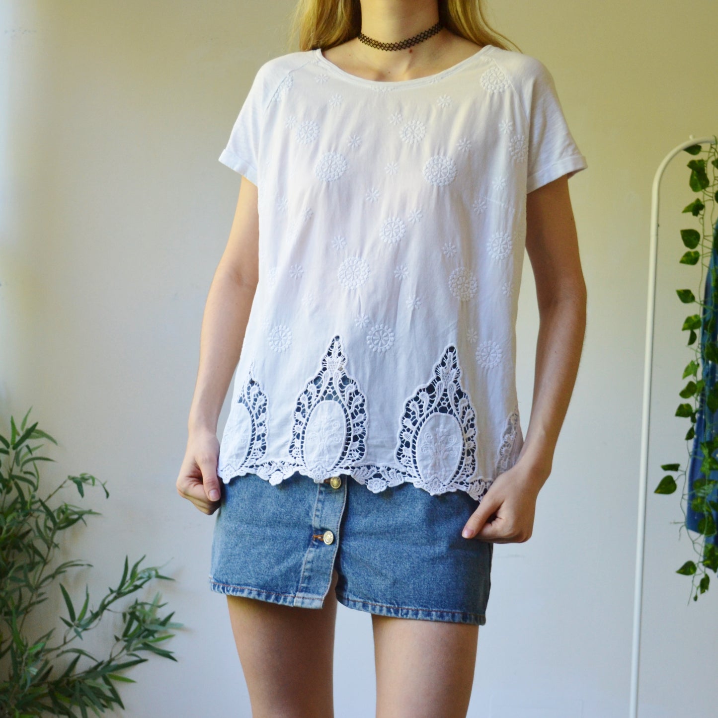 Embroidered blouse M