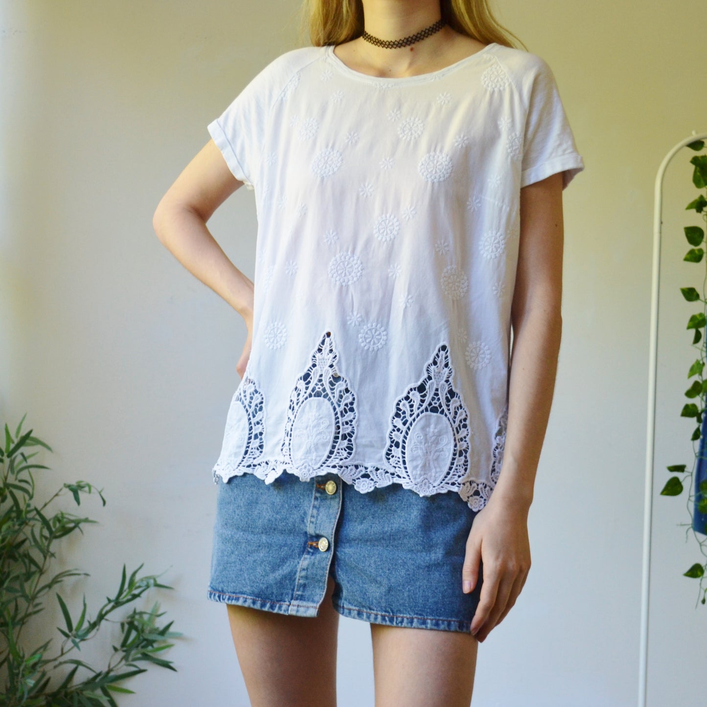 Embroidered blouse M