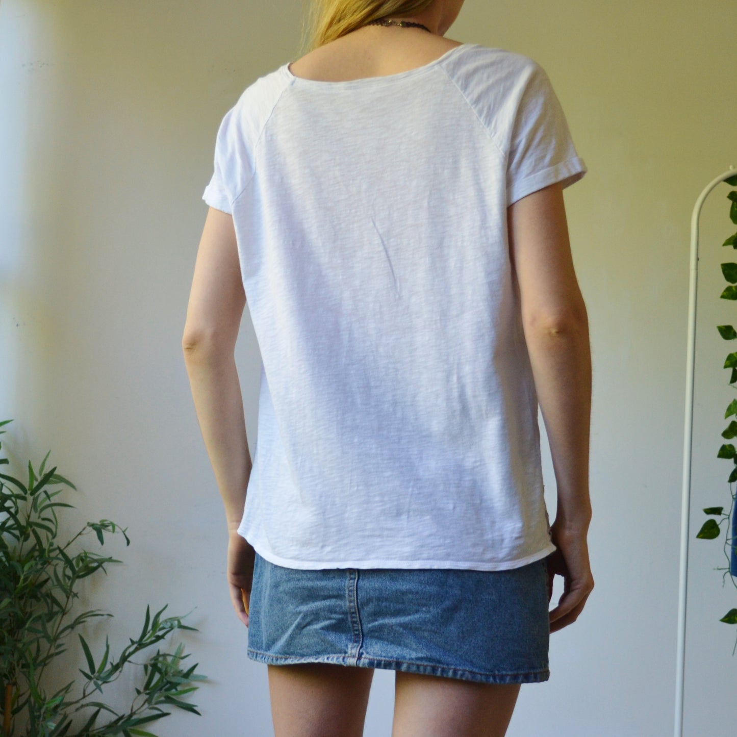 Embroidered blouse M