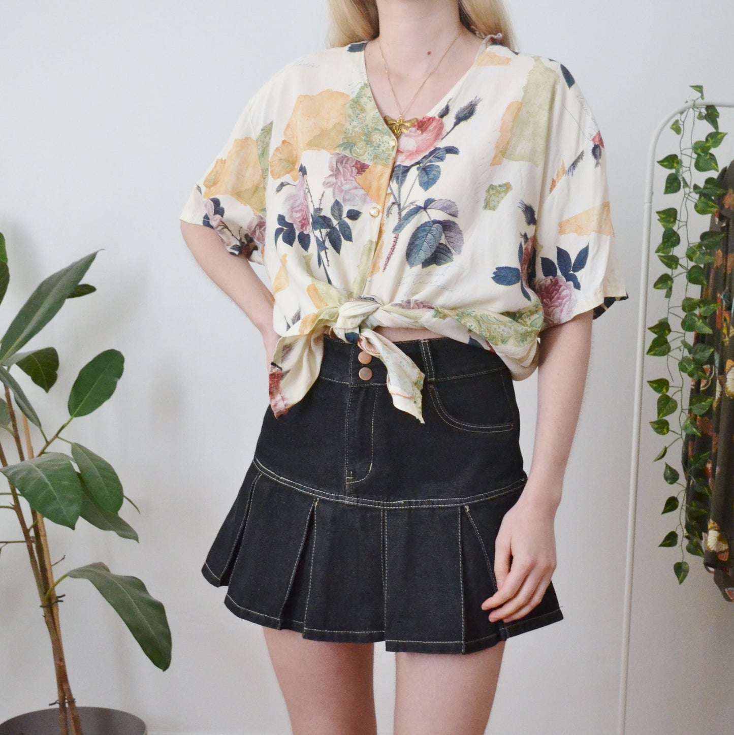 Vintage Rose Shirt L