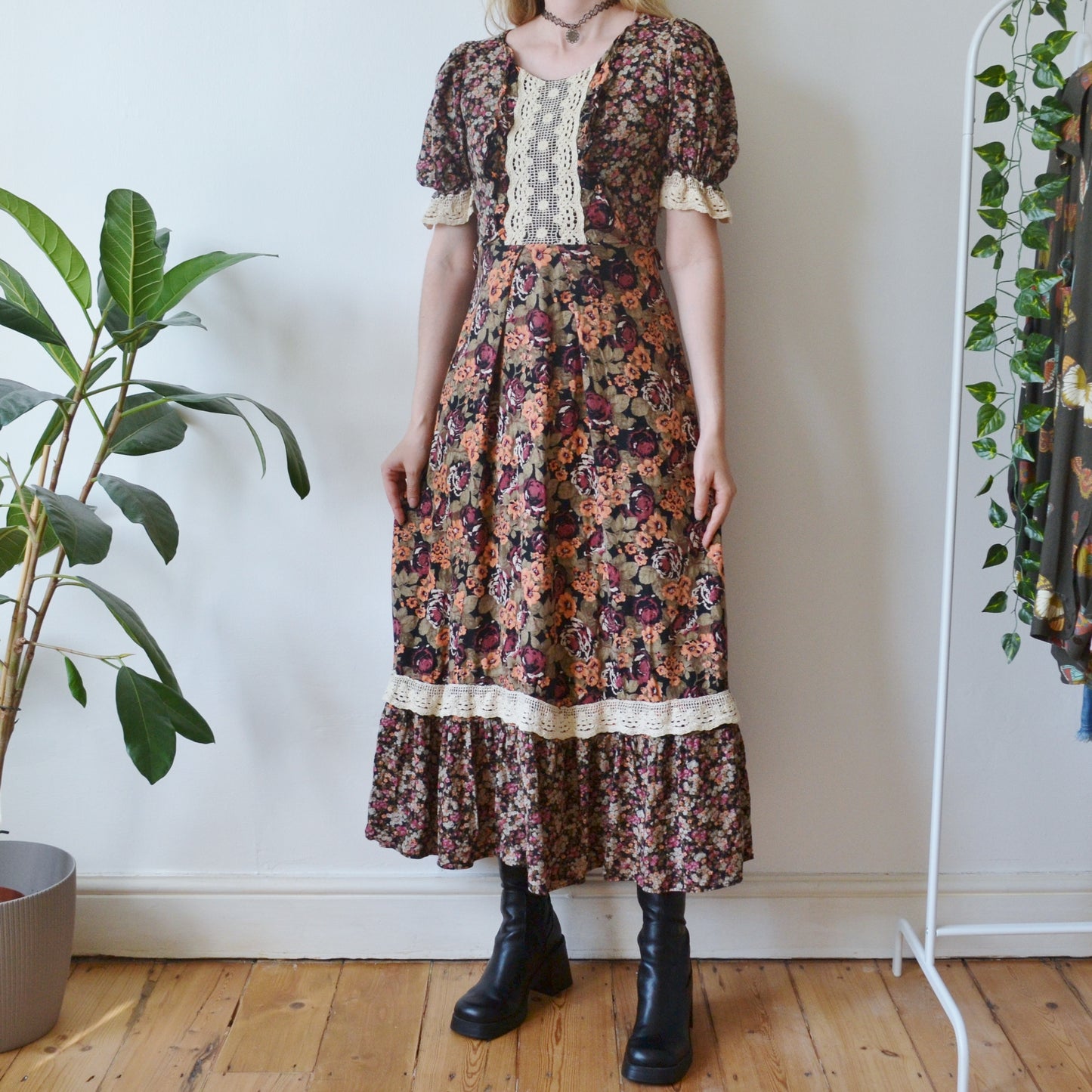 Vintage 70s Floral Maxi Dress S