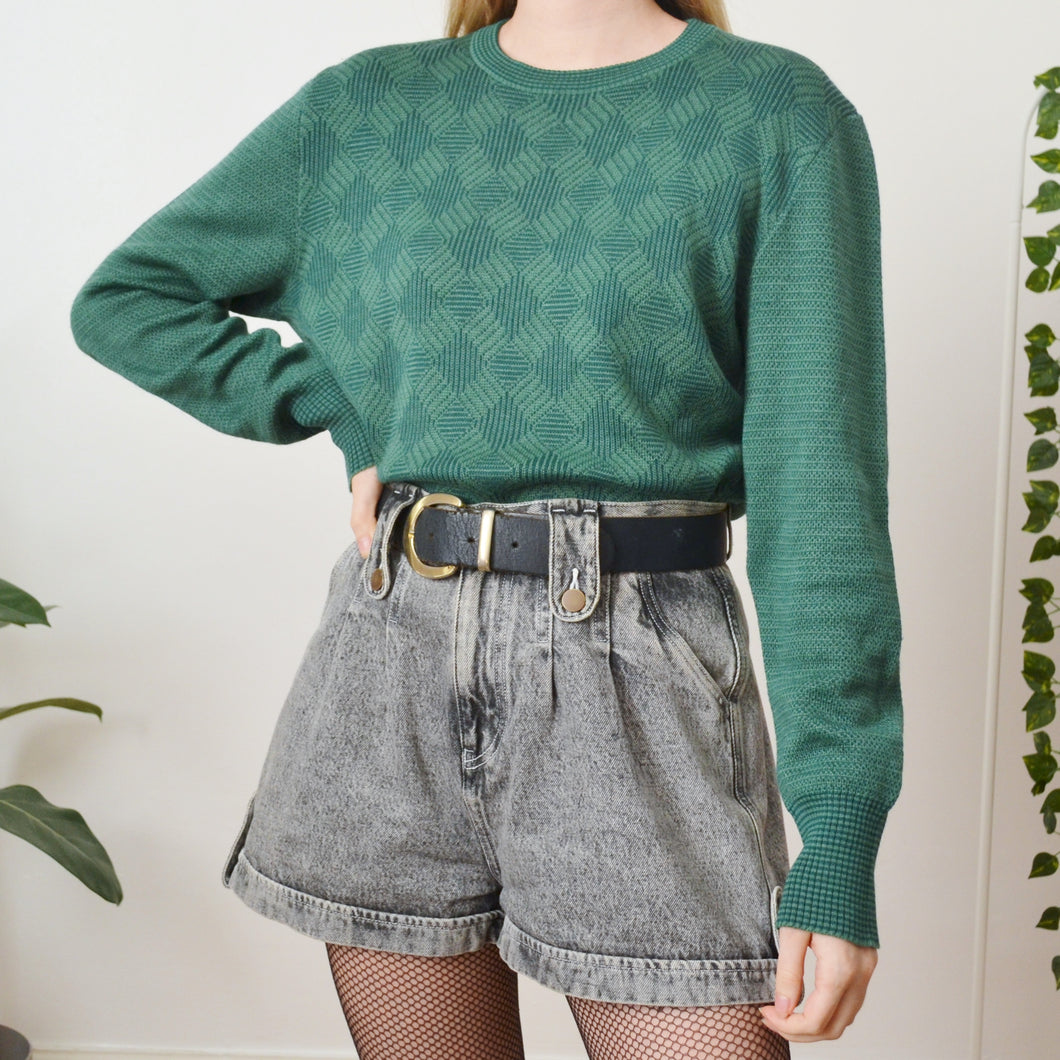 Green jumper M