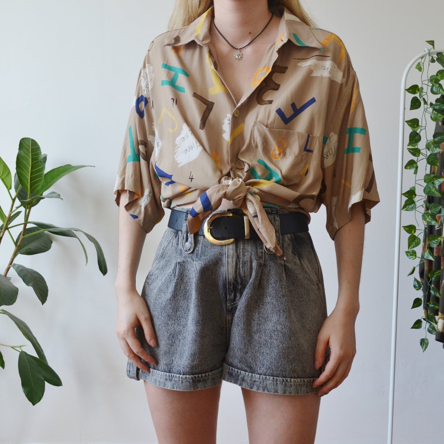Vintage Alphabet Shirt XL