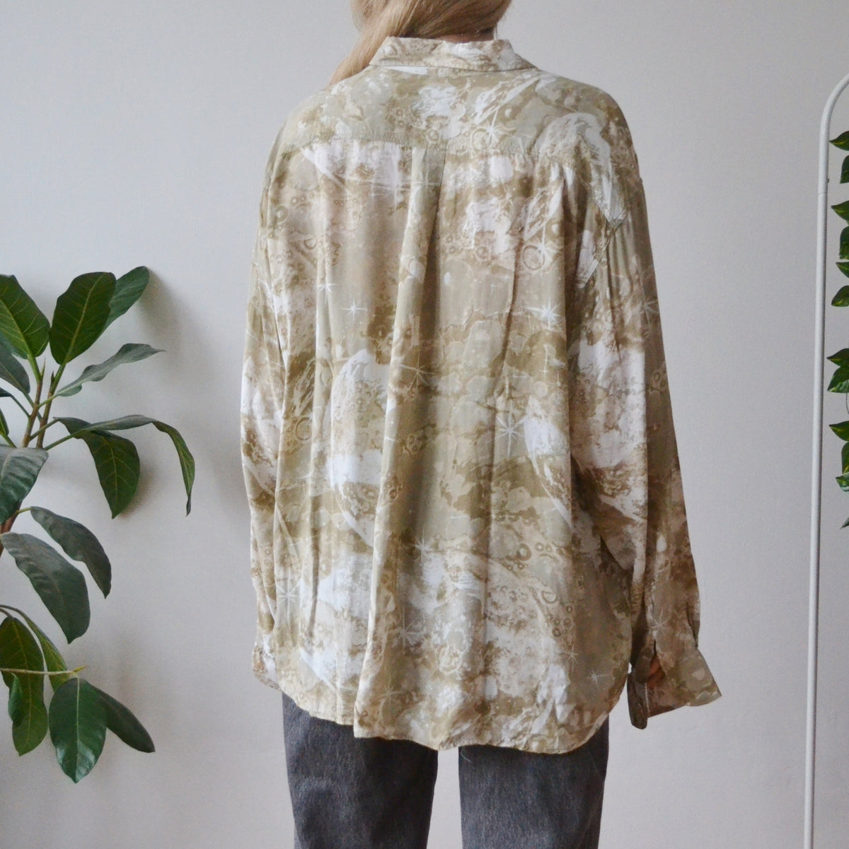 Vintage Celestial Shirt L