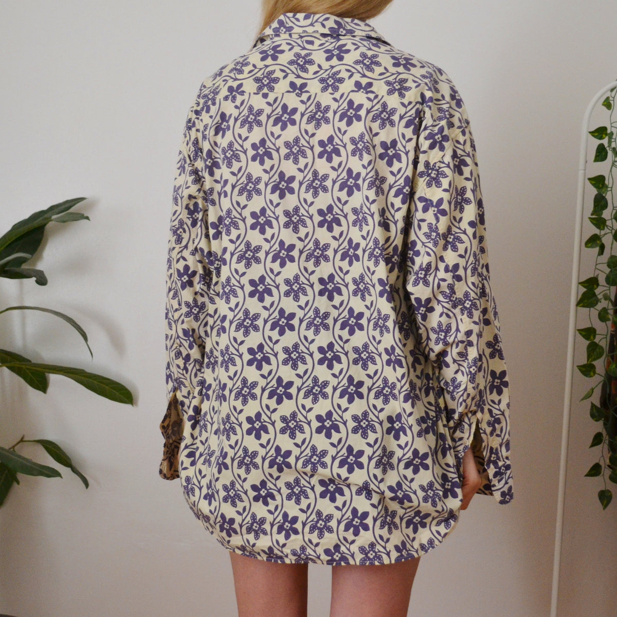 Vintage Floral Shirt L