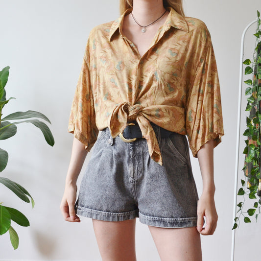 Floral shirt XL