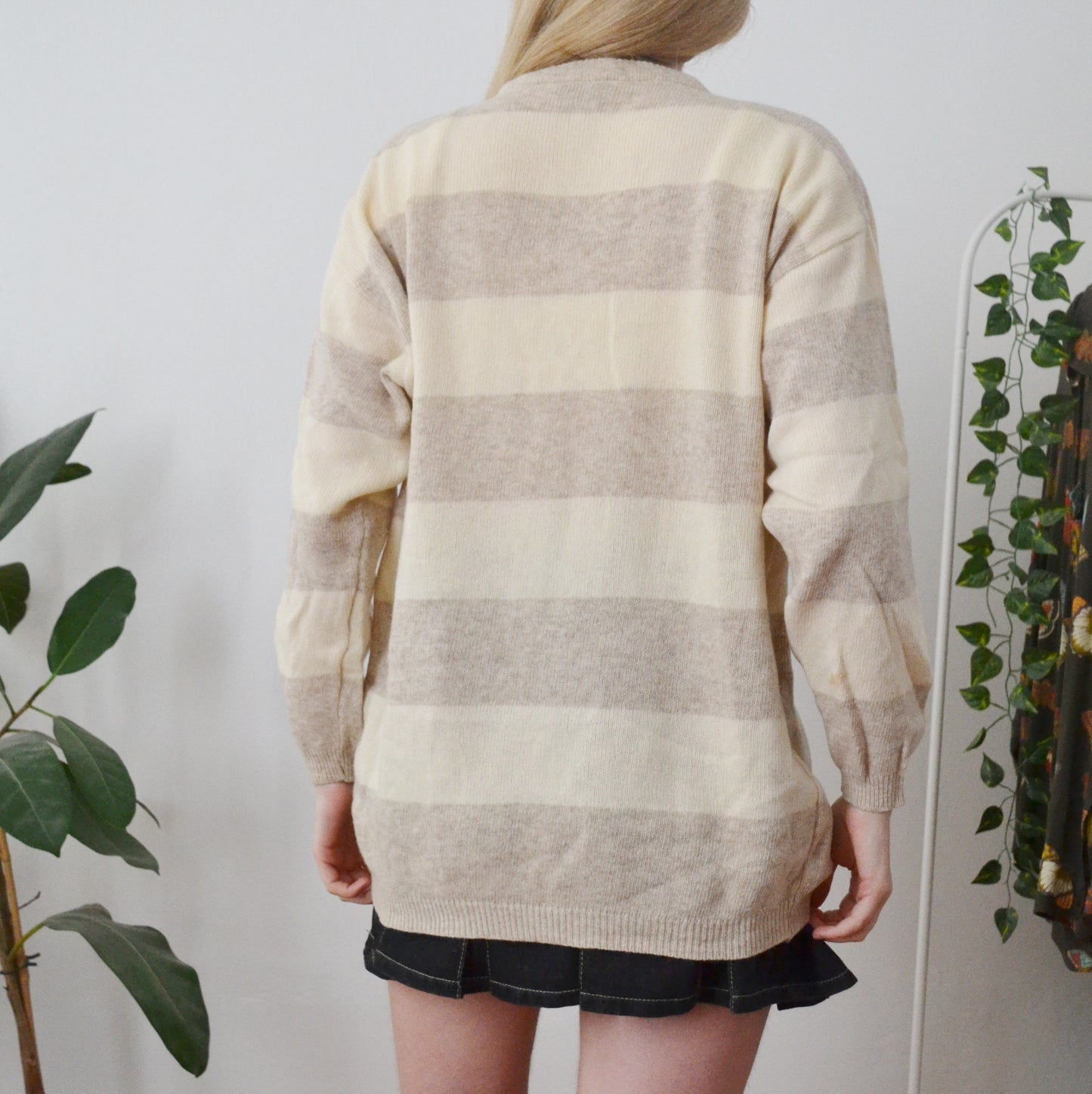Vintage Cottage Jumper L