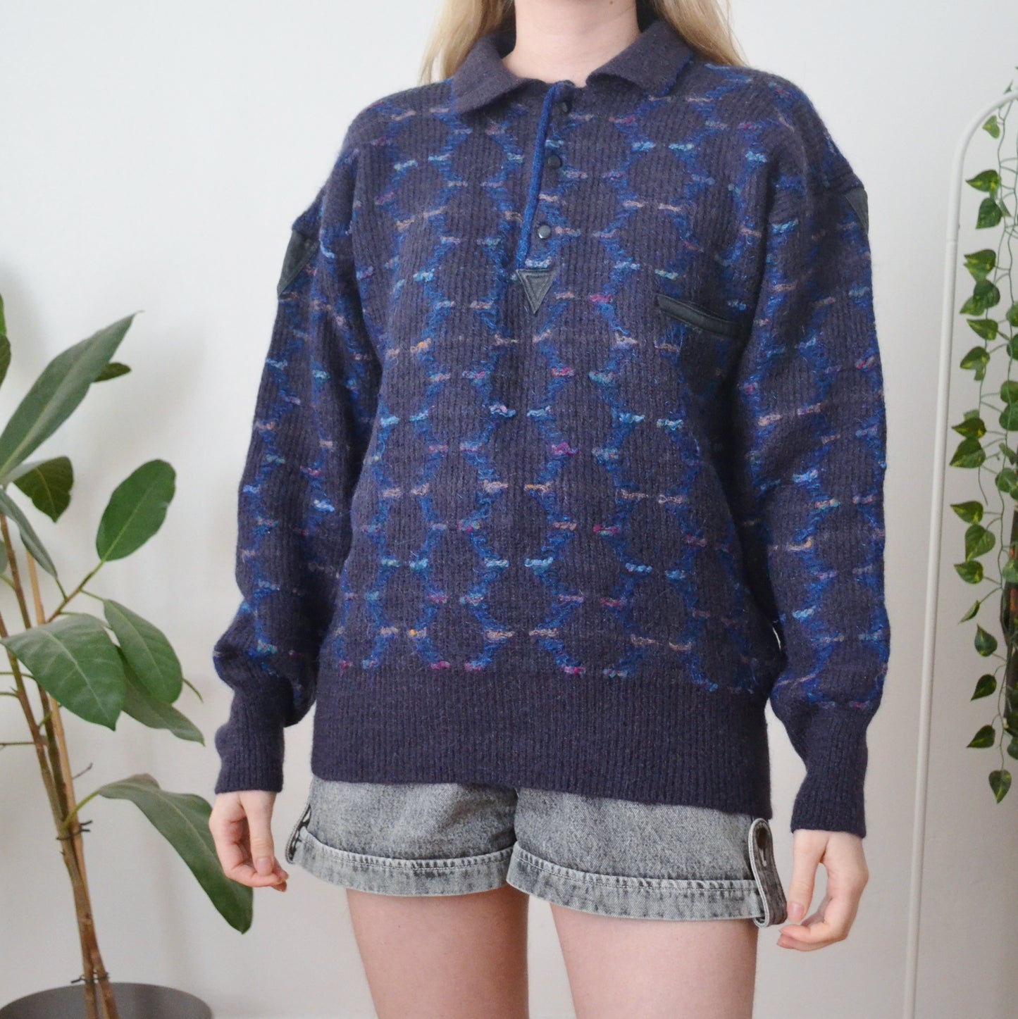 Vintage Collar Jumper M