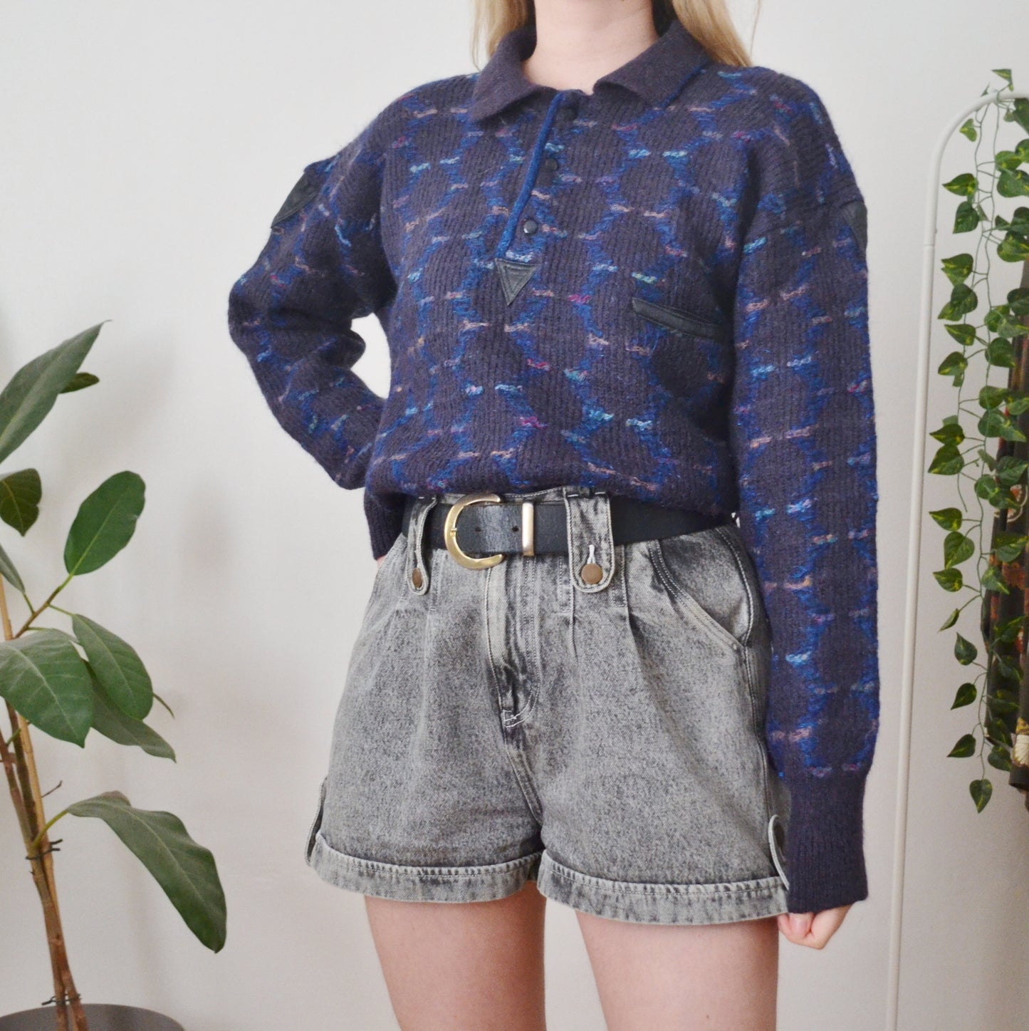 Vintage Collar Jumper M