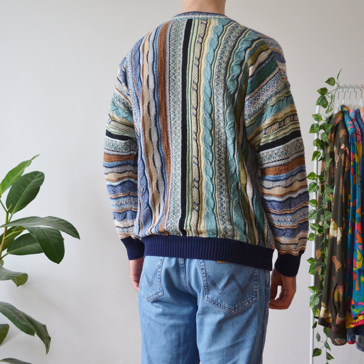 90s jumper M