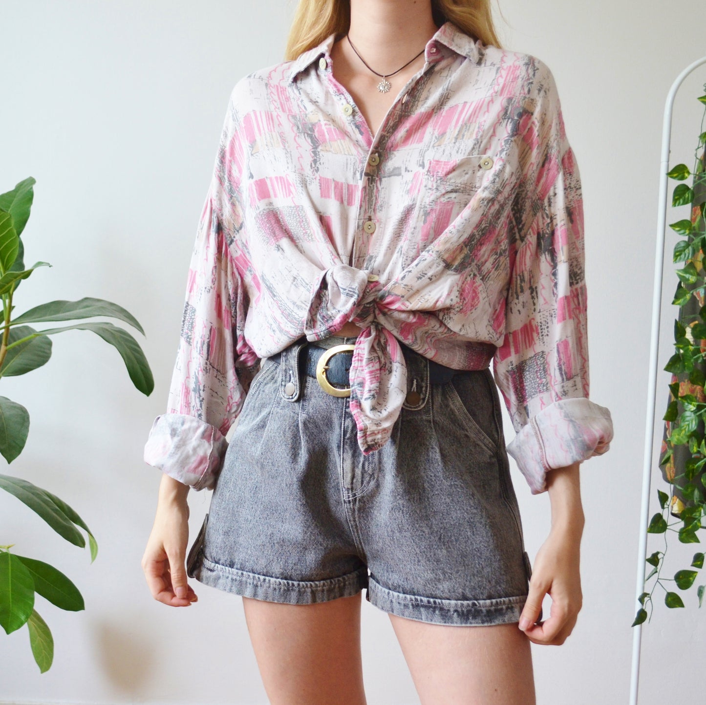 Abstract shirt XL