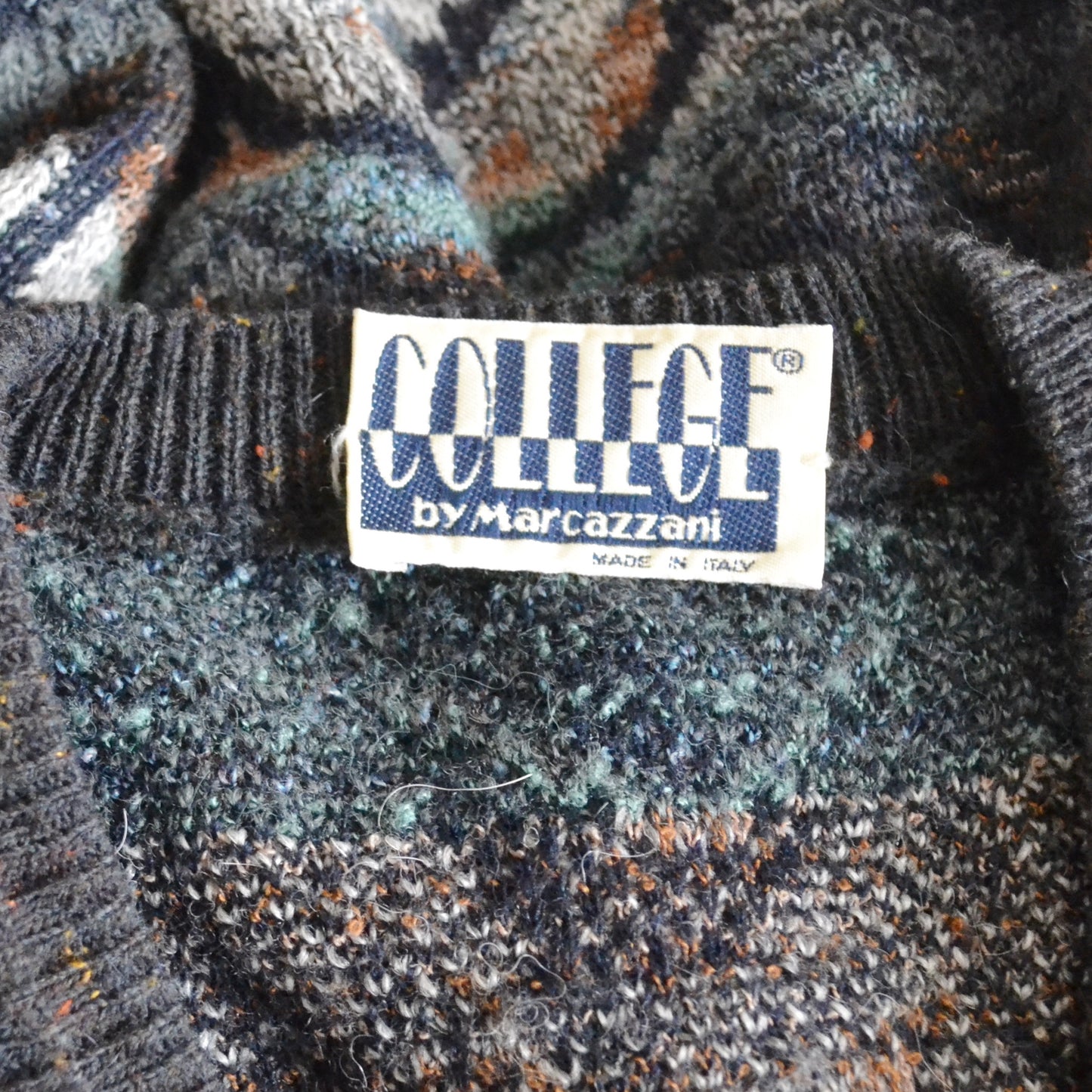 College jumper L