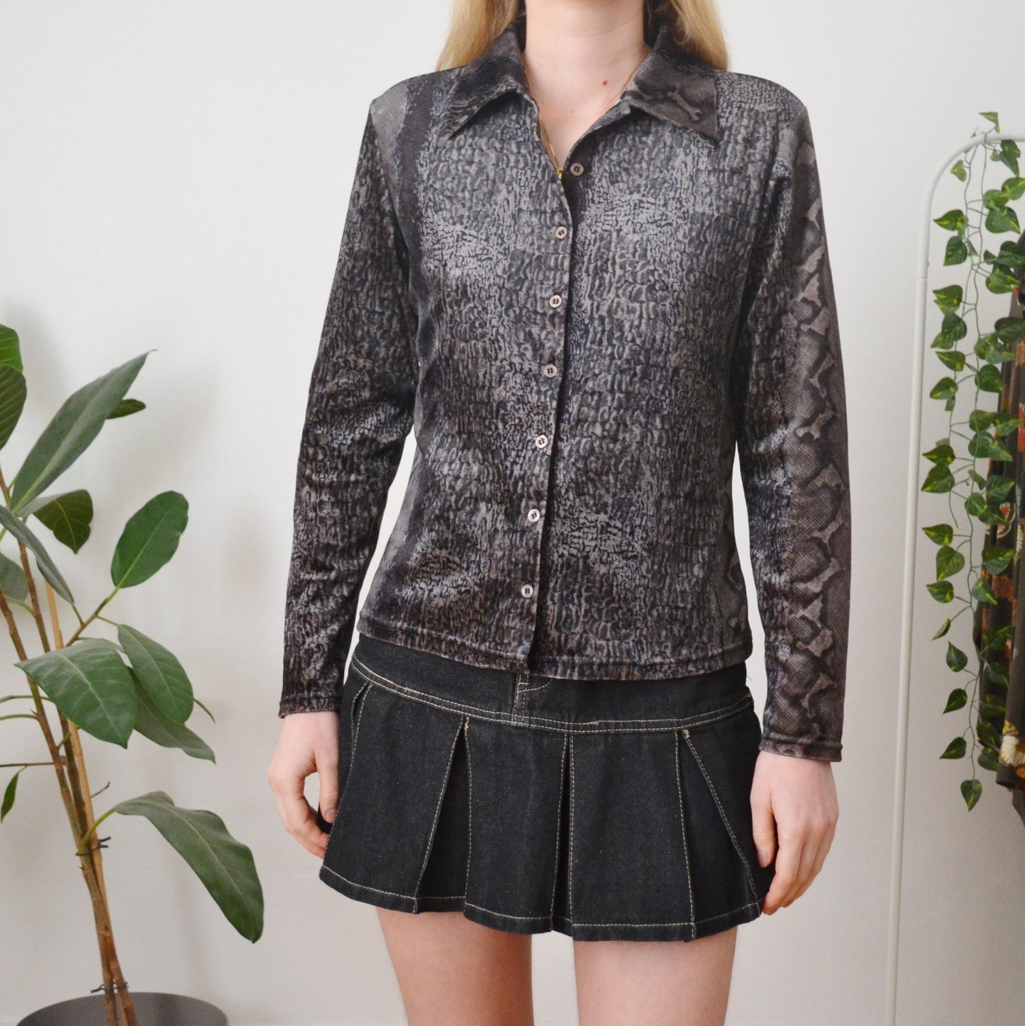 Vintage Snakeskin Velvet Blouse 12
