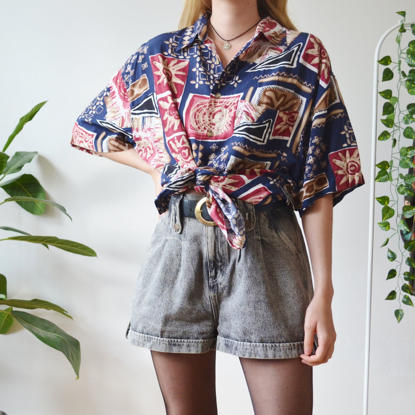 Abstract shirt L