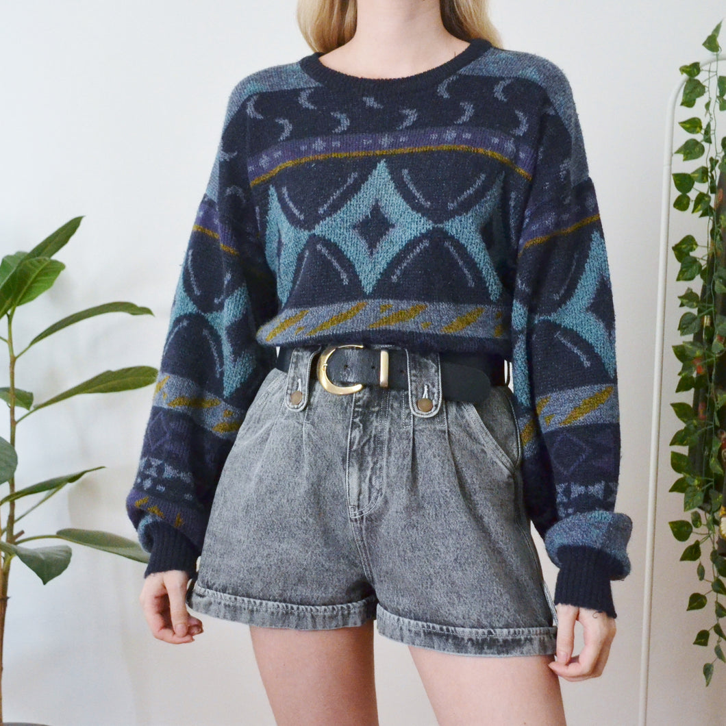 Geometric jumper M