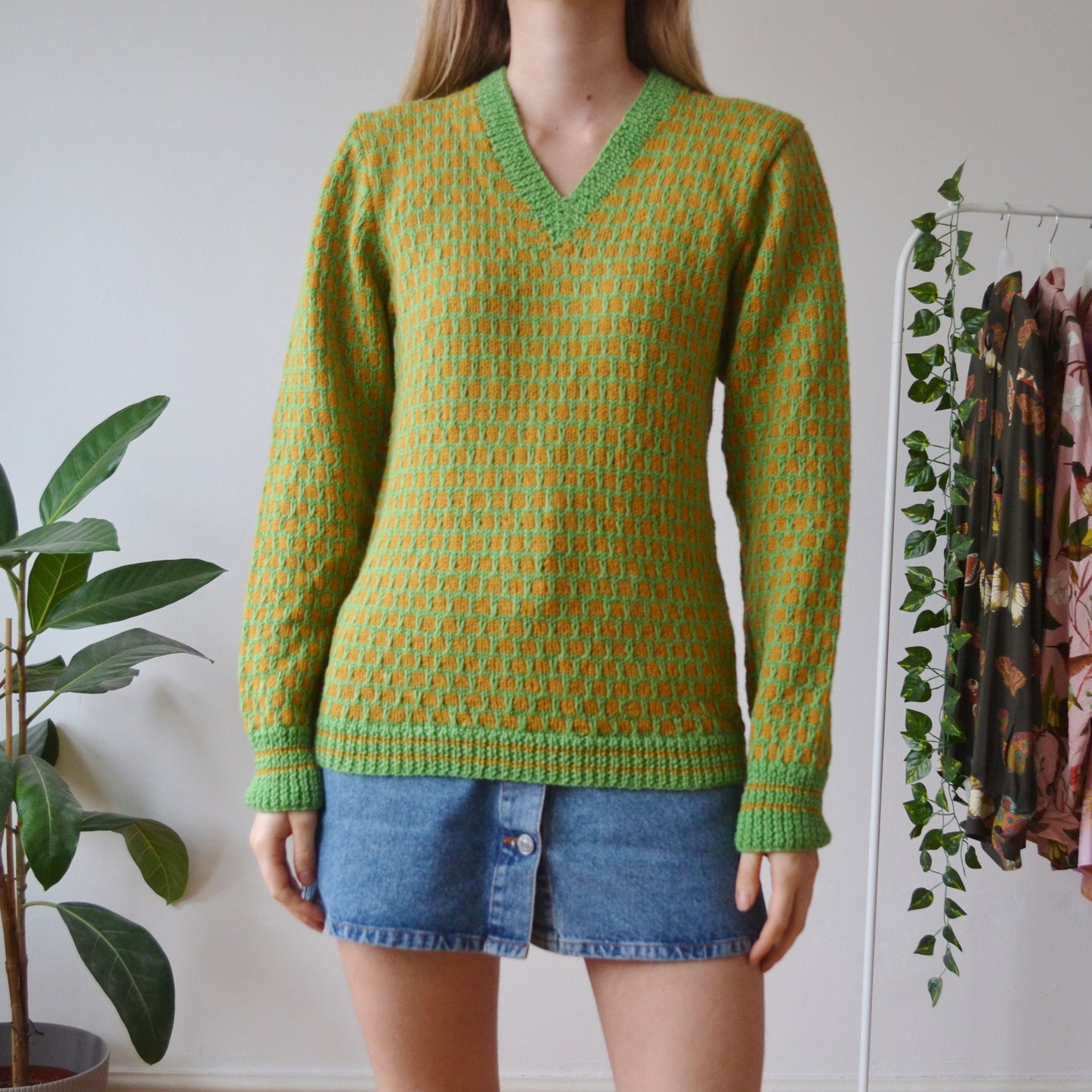 V neck jumper S