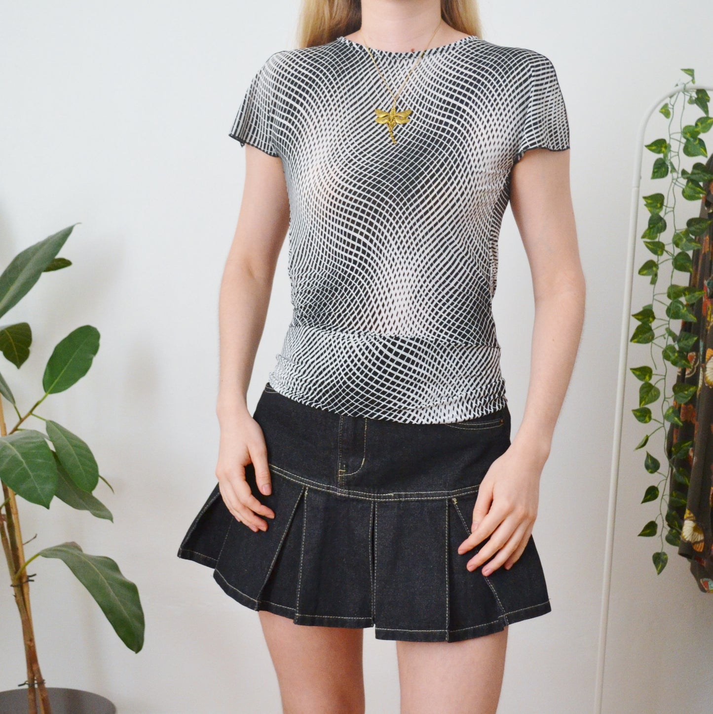 Vintage Abstract Top M