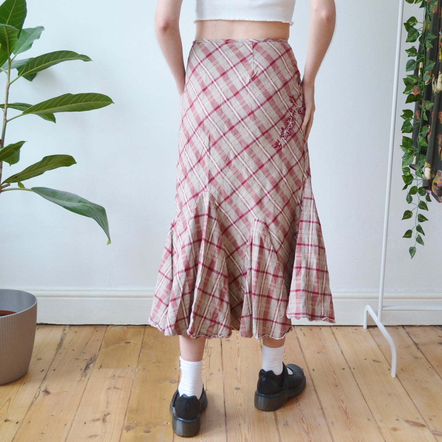 Check skirt UK 16