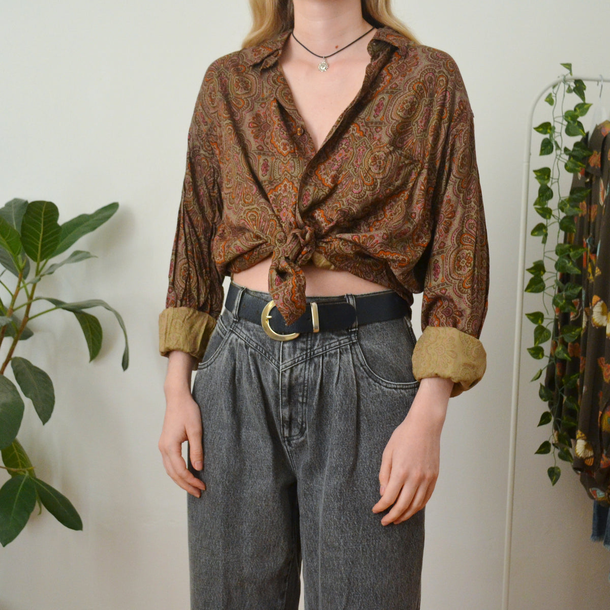 Vintage Ornate Shirt XL