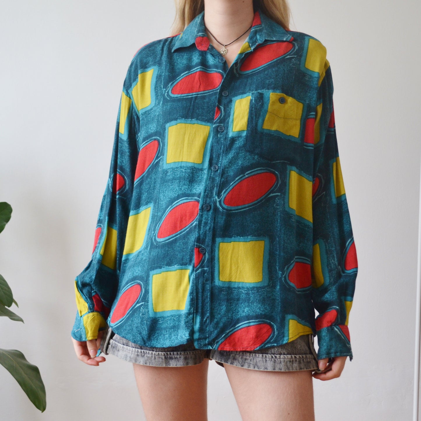 Vintage Abstract Shirt L
