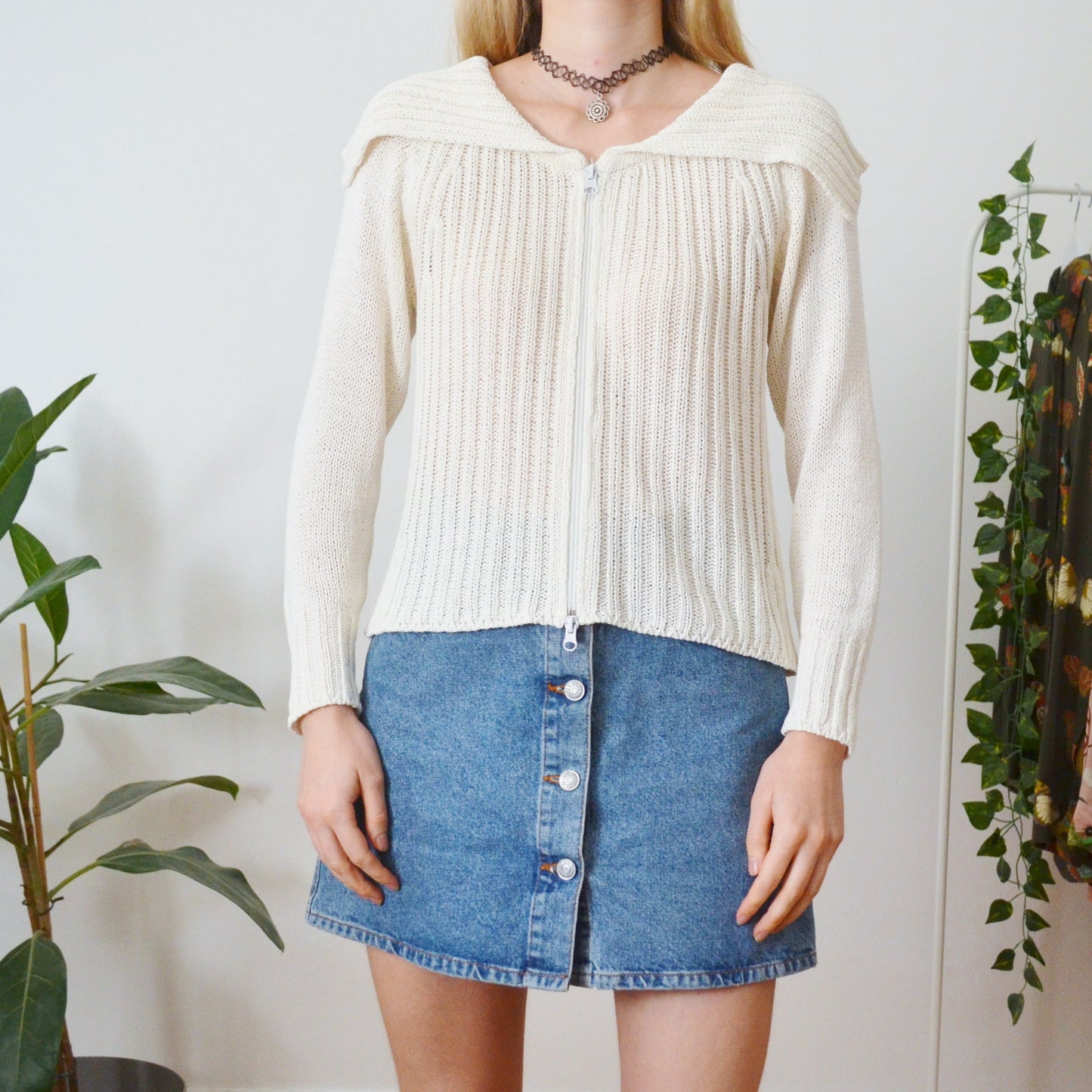 Zip up cardi M