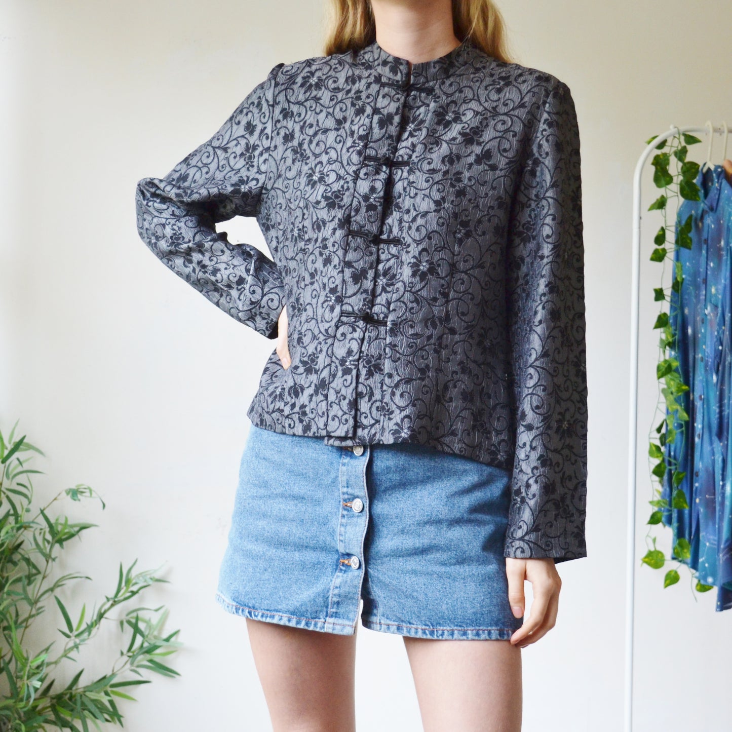 Ornate blouse M