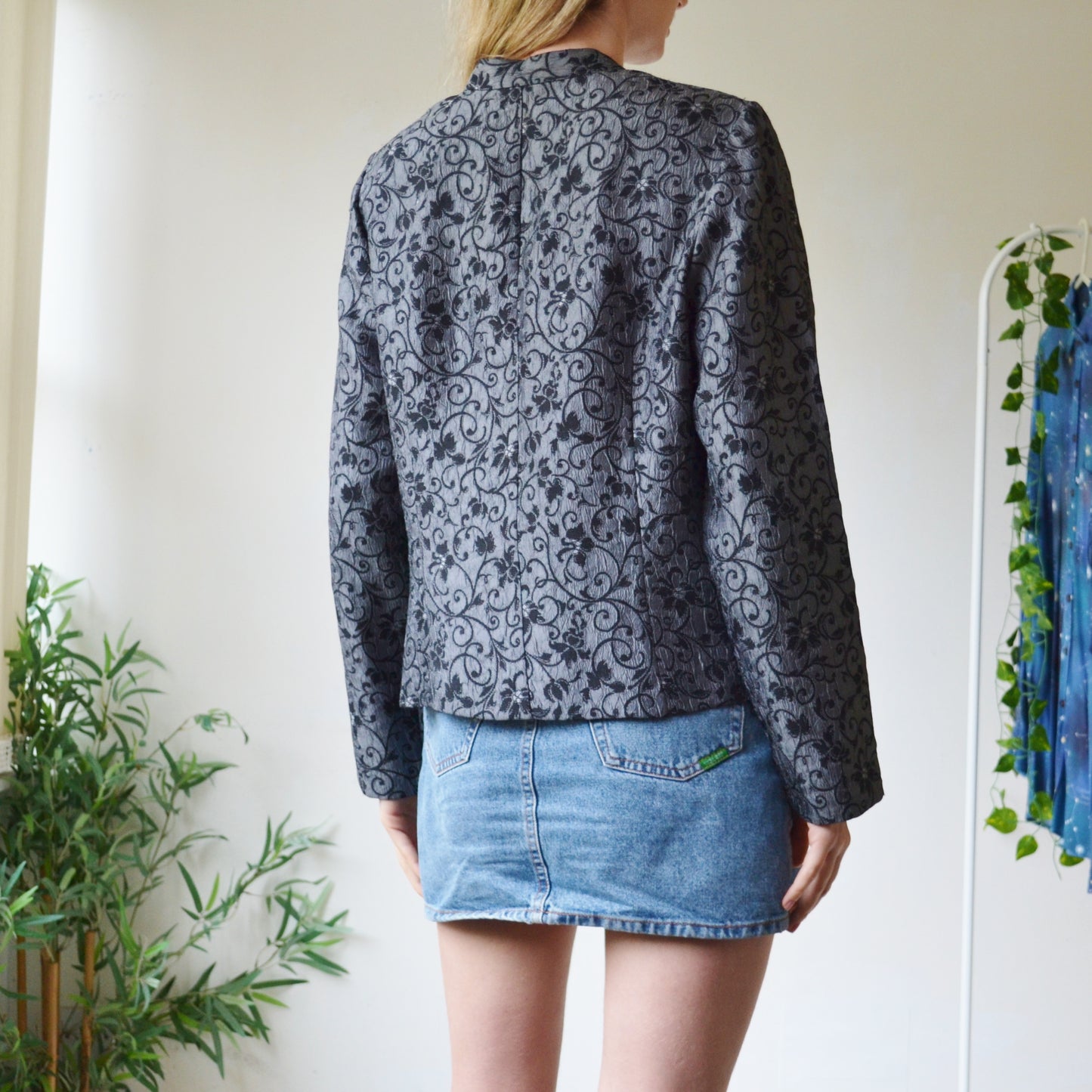 Ornate blouse M