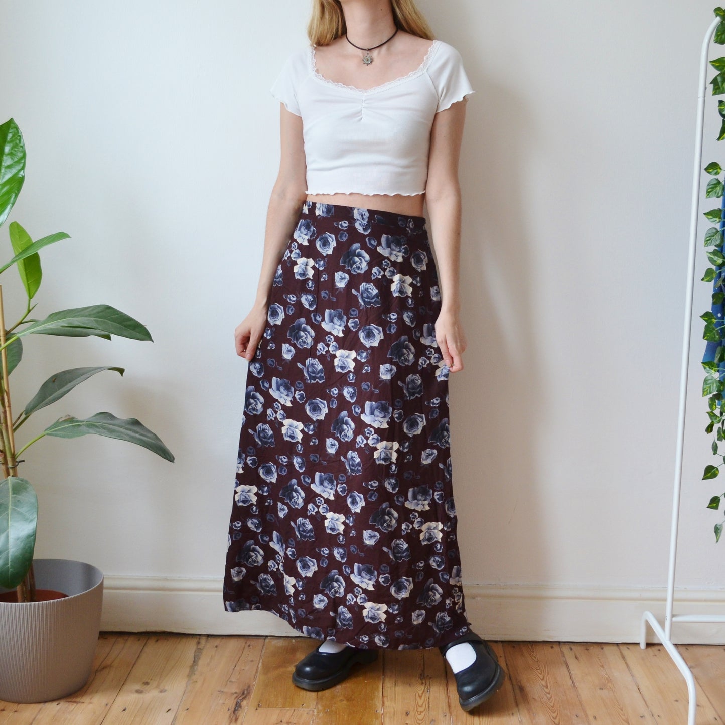 Rose skirt uk 12