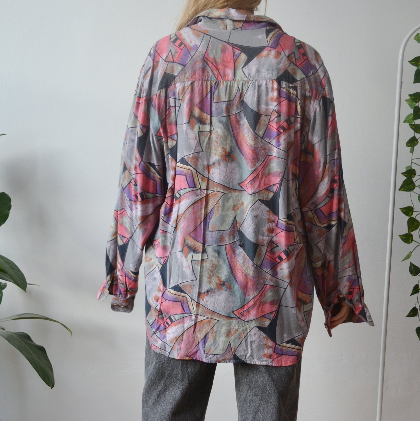 Geometric shirt L