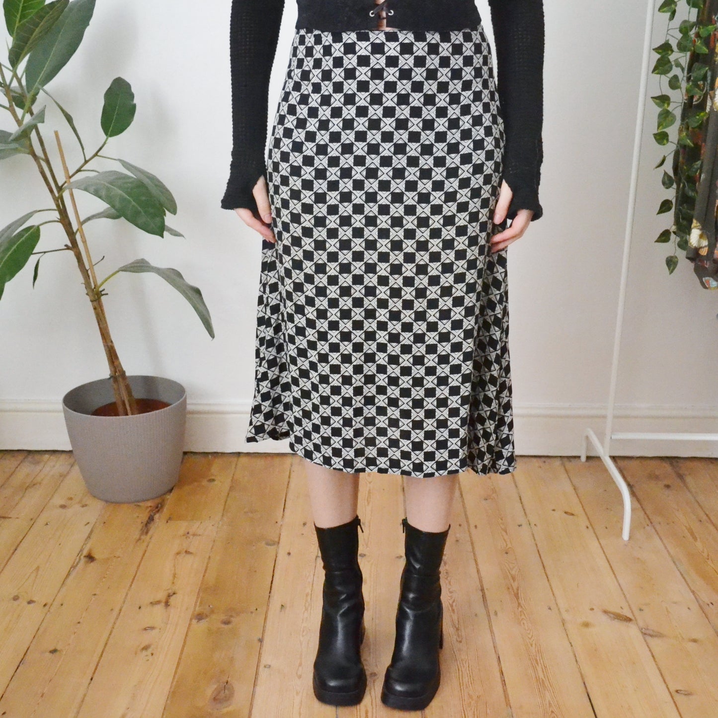 Vintage Monochrome Skirt M