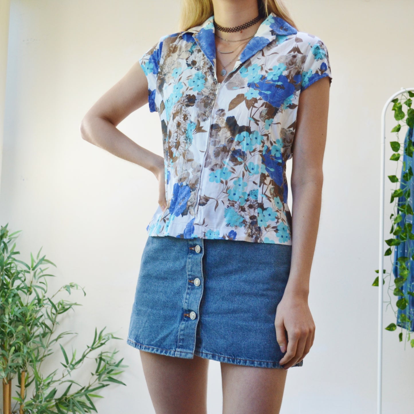 Zip up blouse M