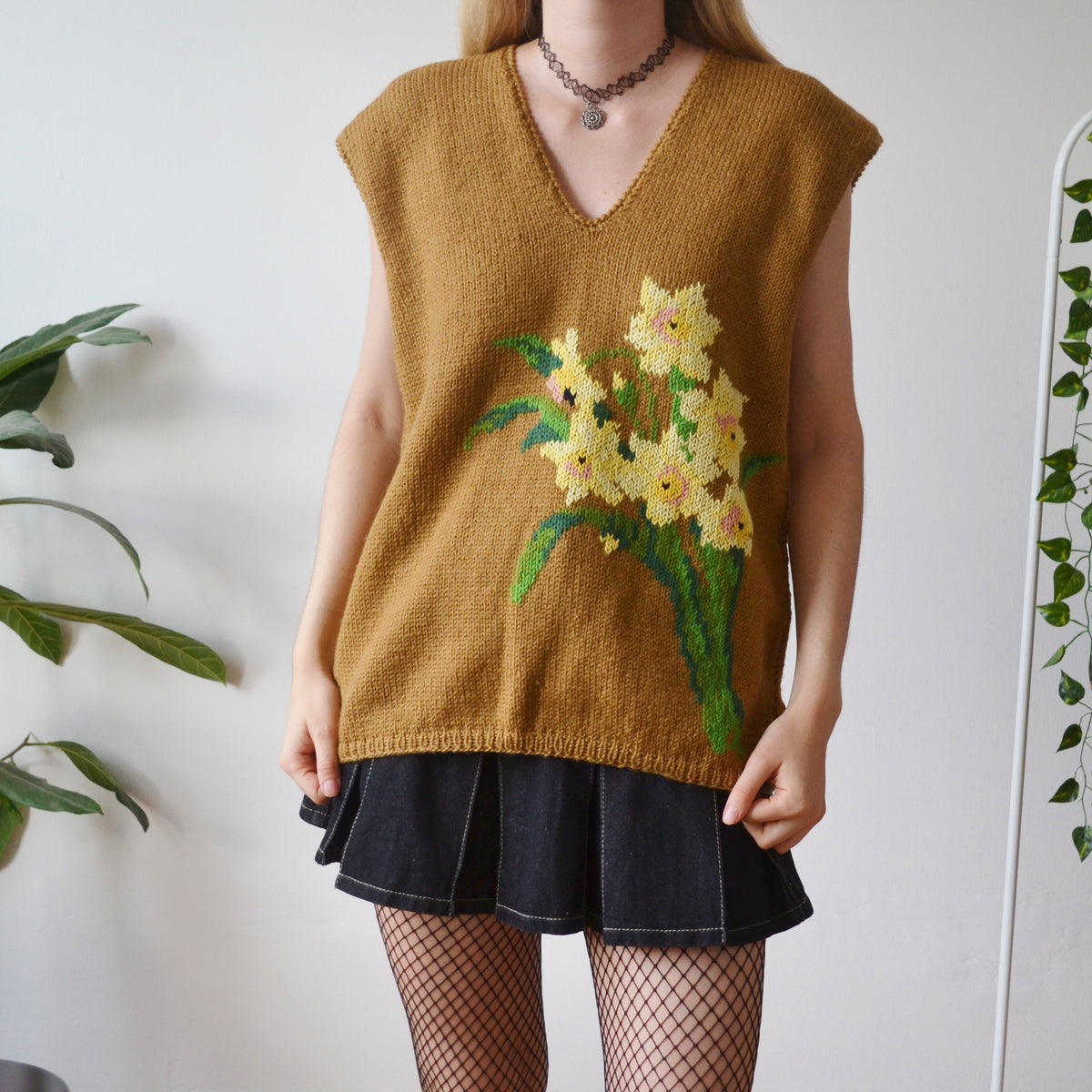Vintage Daffodil Vest M
