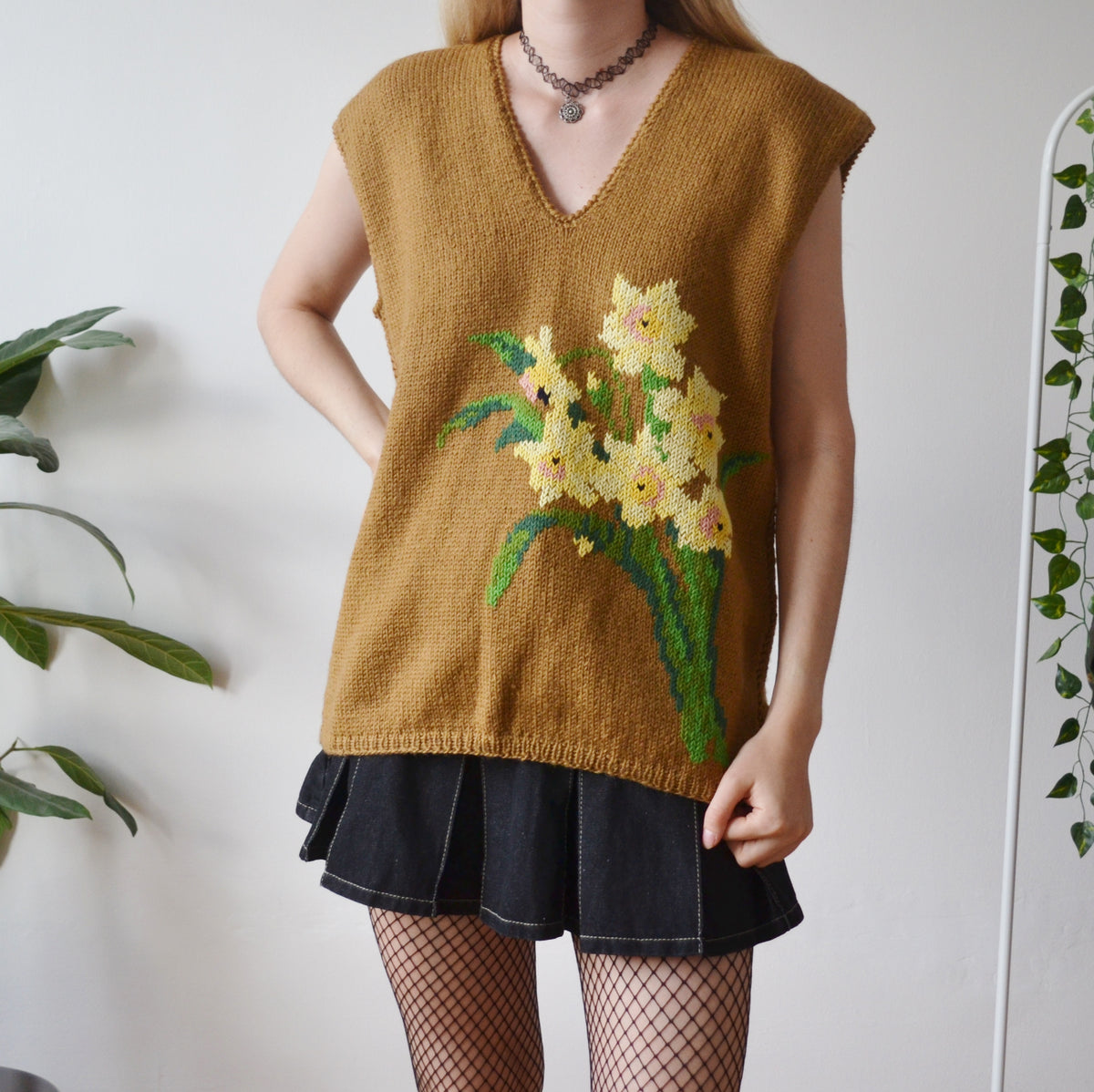 Vintage Daffodil Vest M