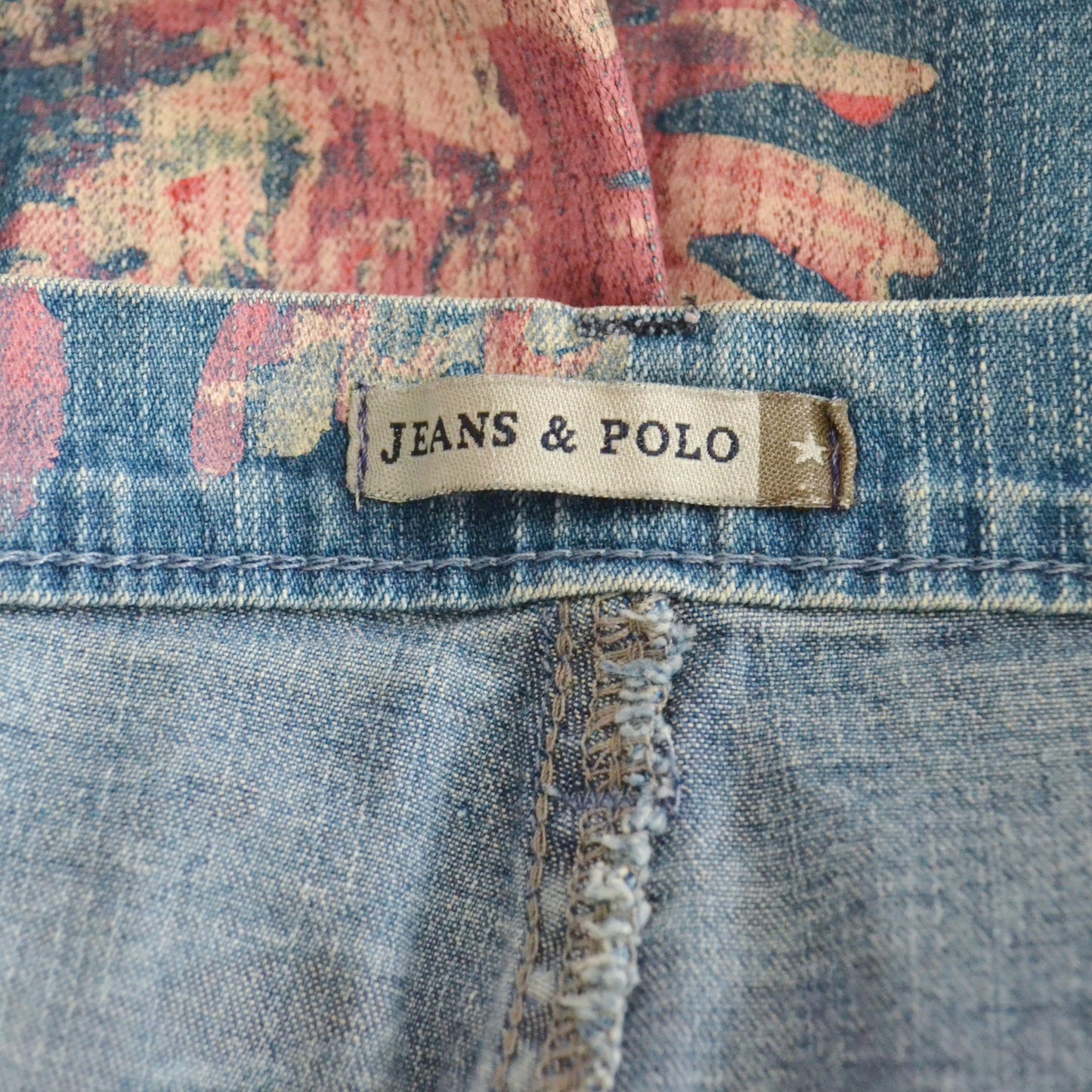 Floral jeans 28W