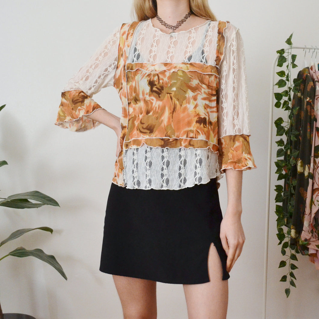 Lace panel top M