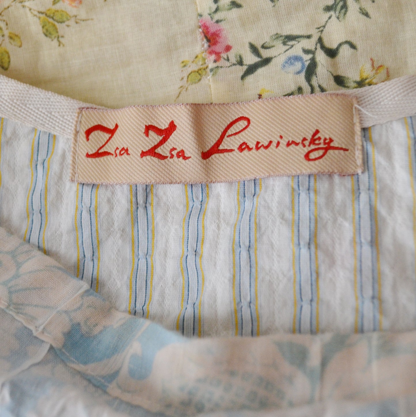 Vintage Floral Top M