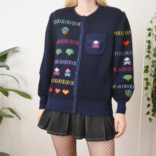 Vintage Embroidered Cardigan M