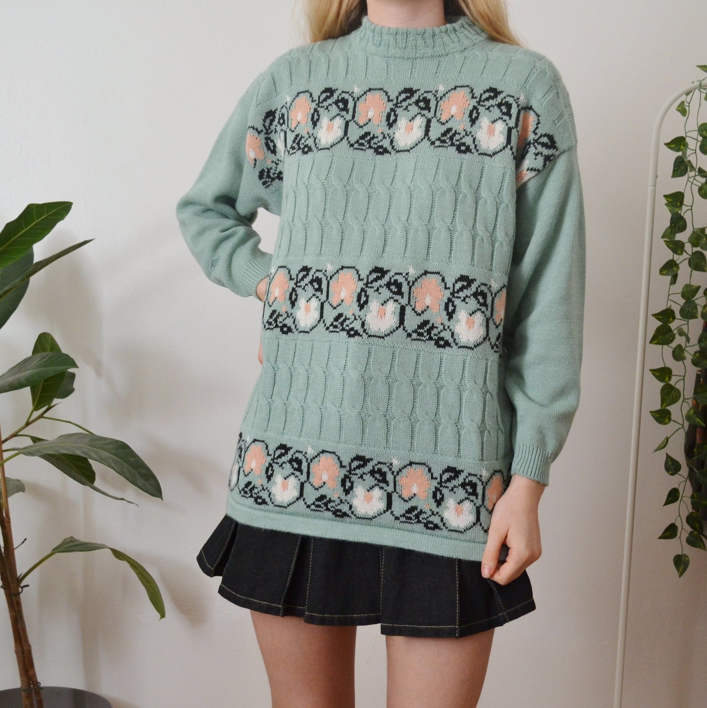 Vintage Flower Jumper L