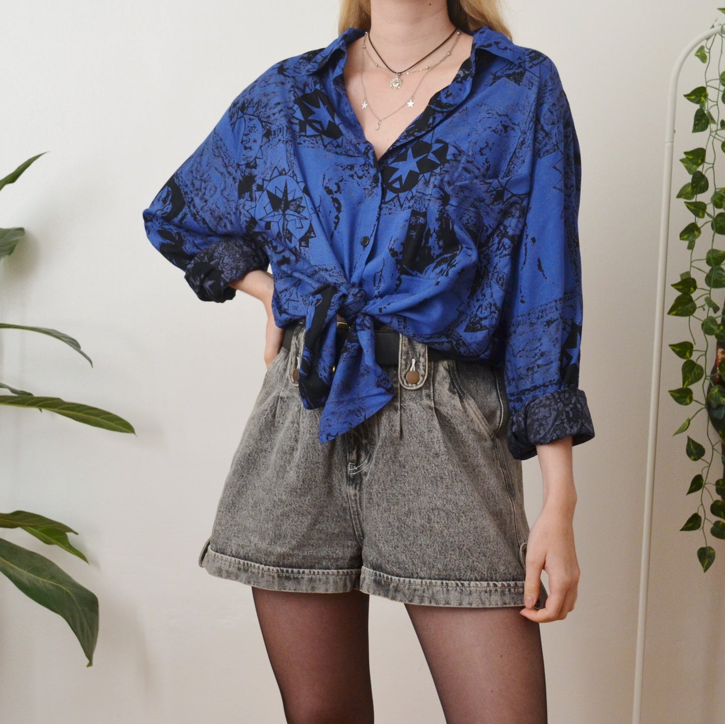 Blue shirt L