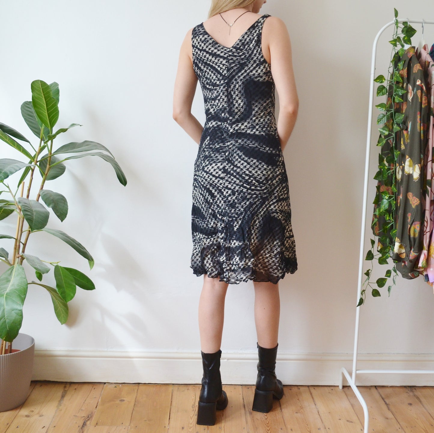 Monochrome dress L