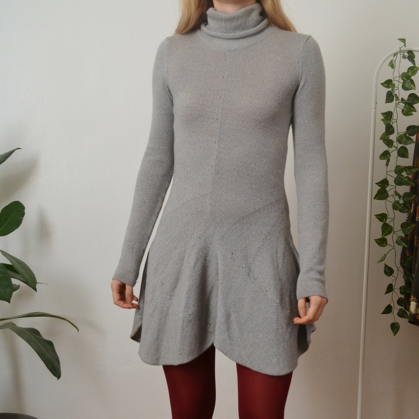 Roll neck dress S