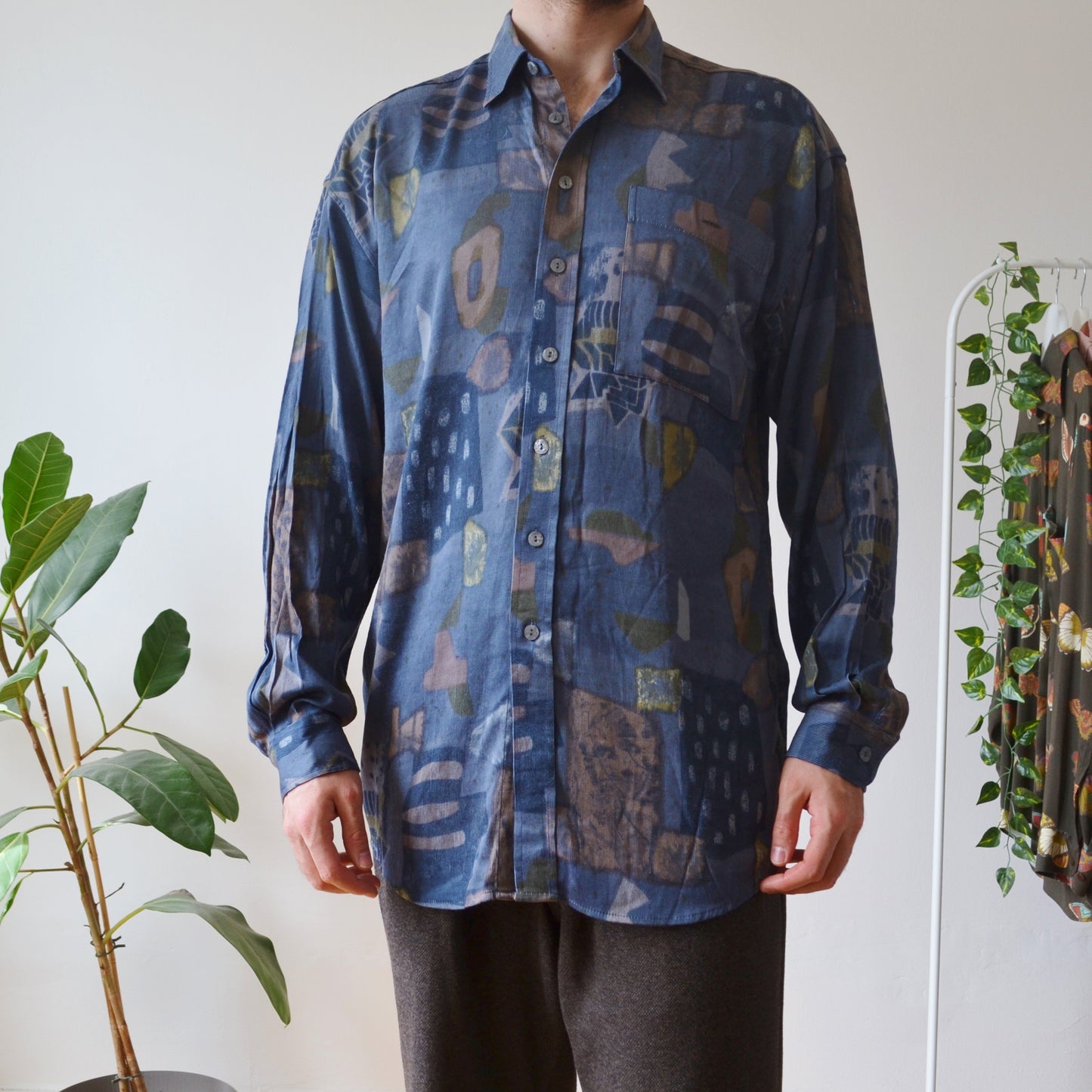 Vintage Abstract Shirt M