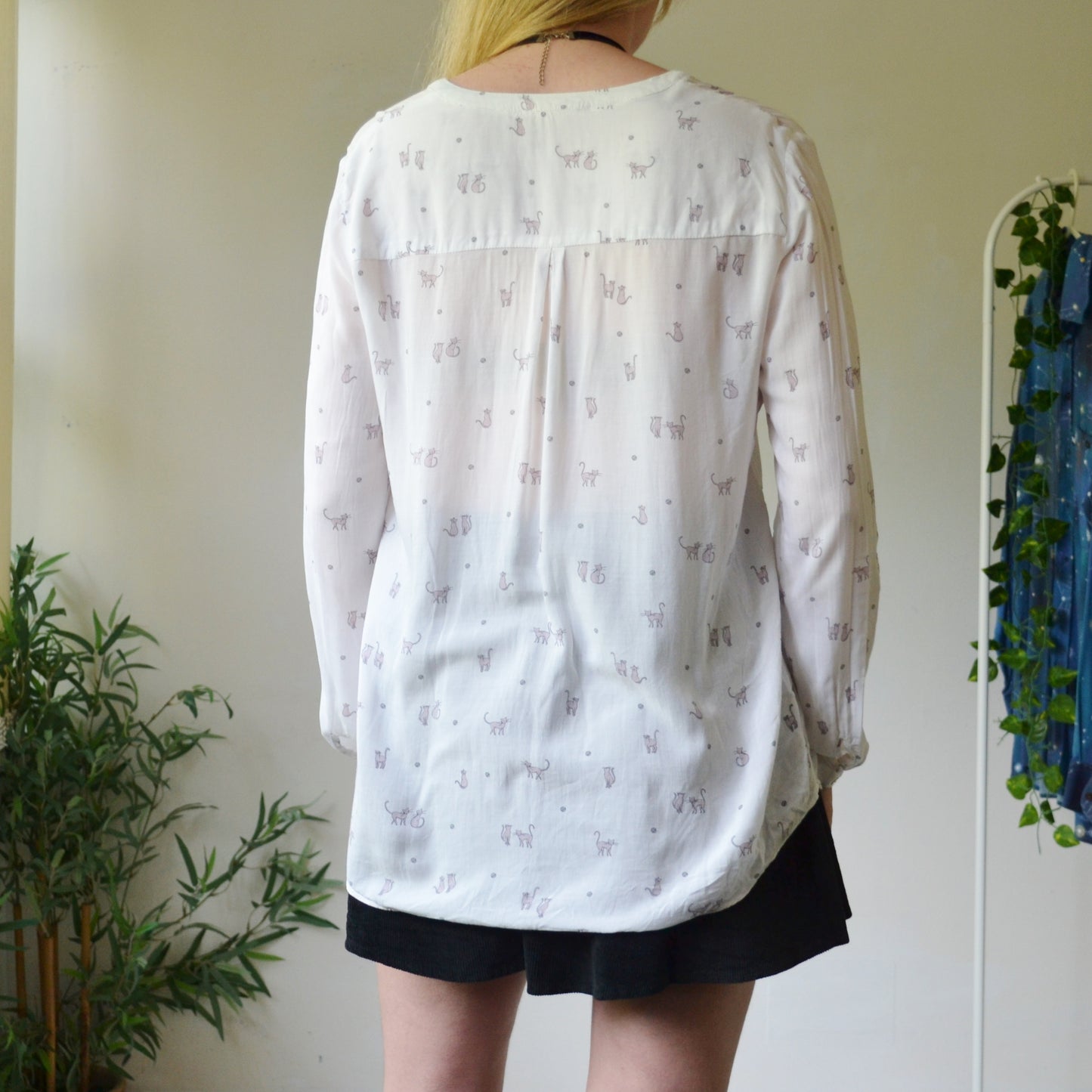 Cat blouse uk 10