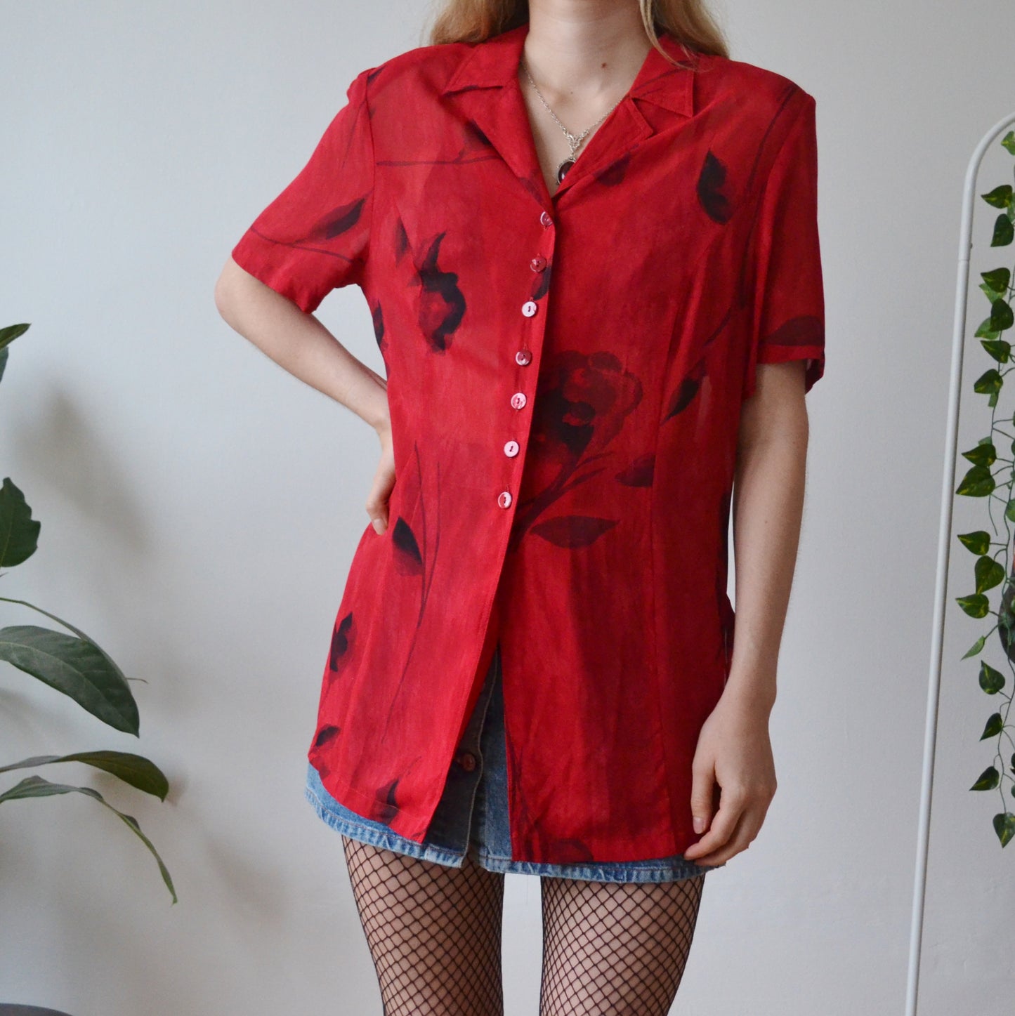 Red blouse M