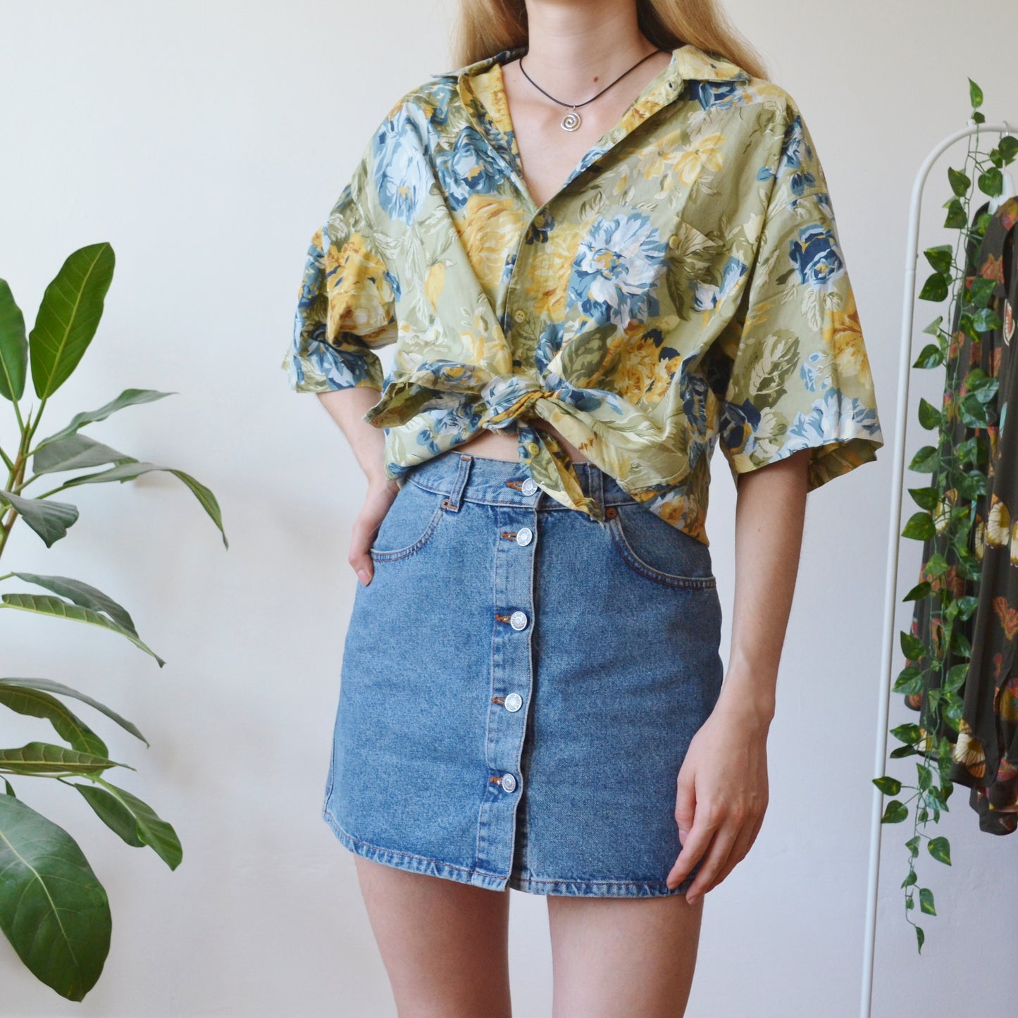 Floral shirt L