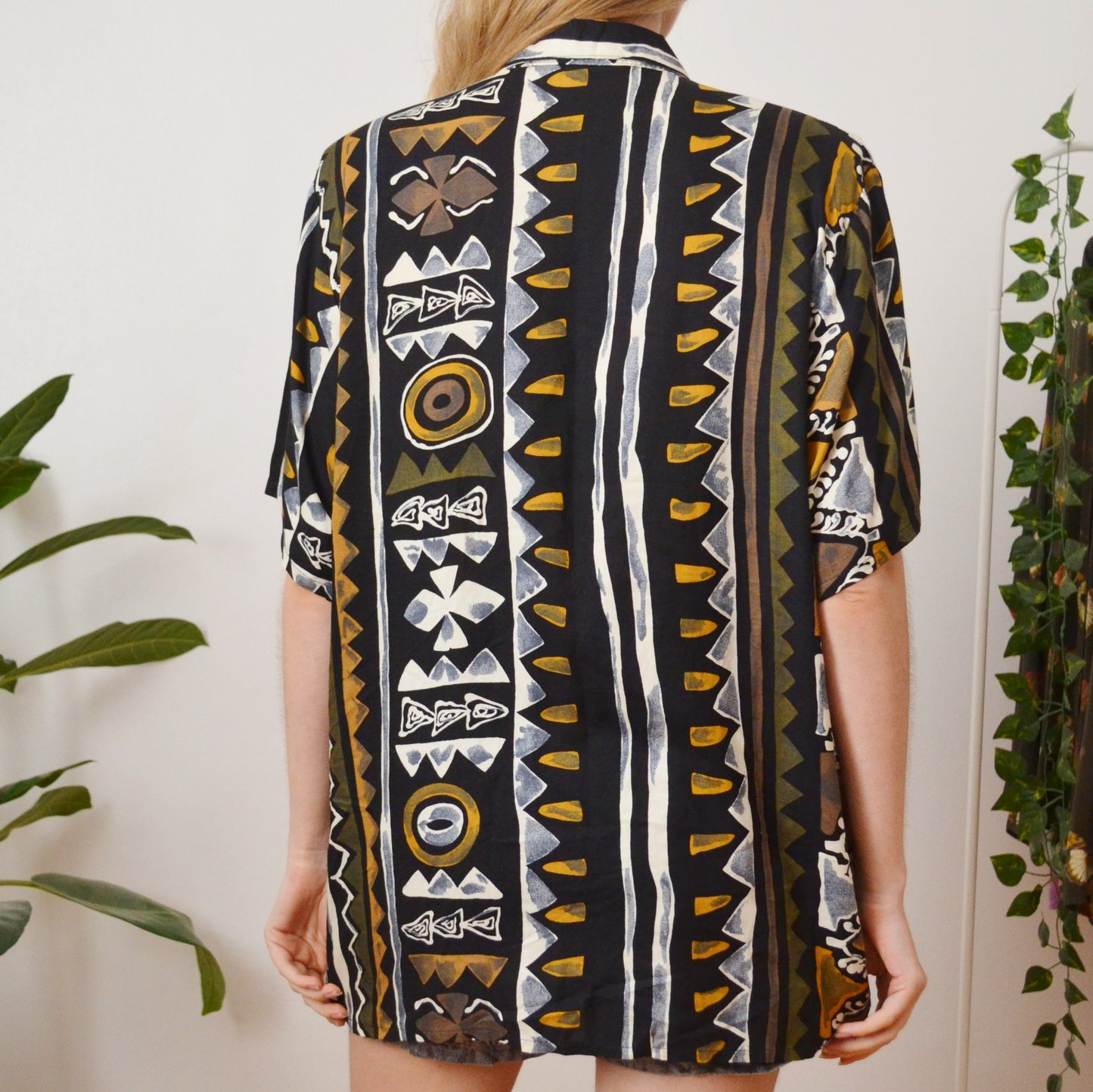 Geometric shirt S